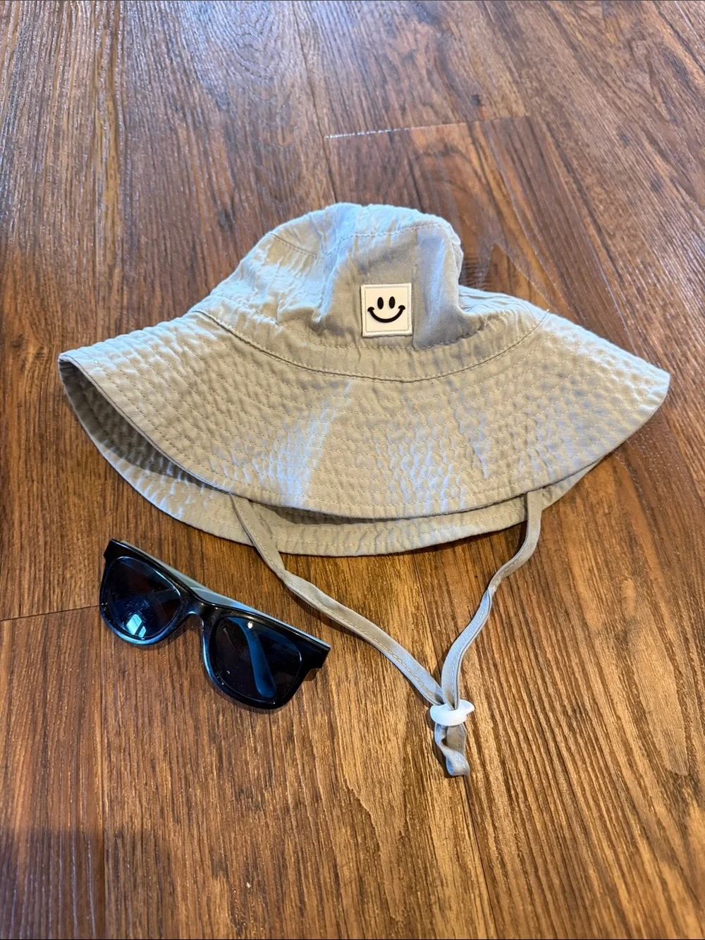 Kids Bucket Hat and Sunglasses